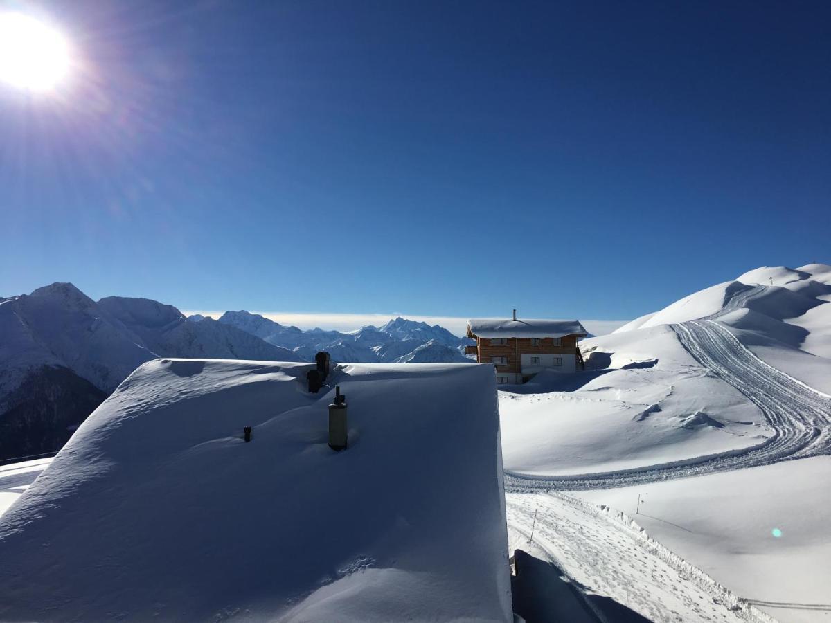 Mischabelblick Fiesch Exterior foto